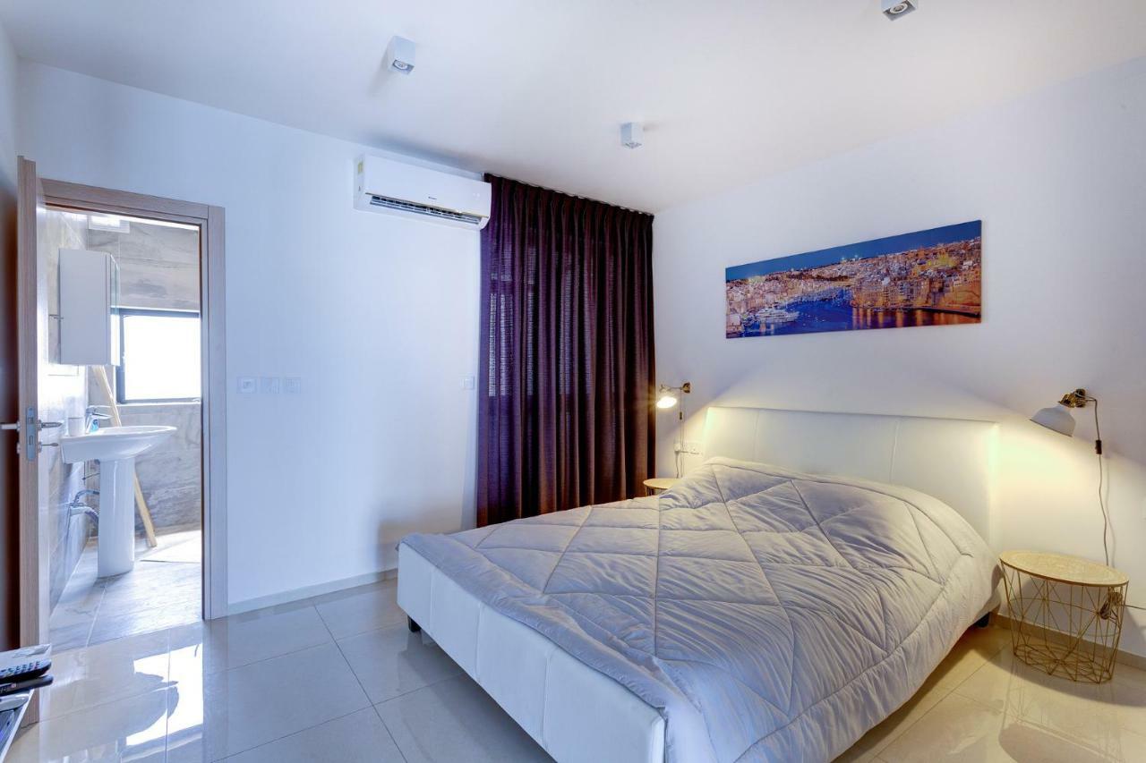 Cosy 1Br Penthouse With Terrace, Great Location Gzira Exterior foto