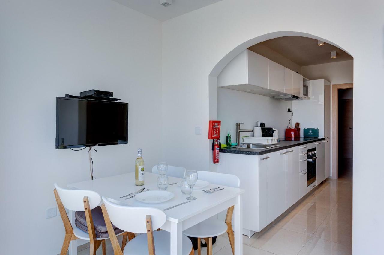 Cosy 1Br Penthouse With Terrace, Great Location Gzira Exterior foto